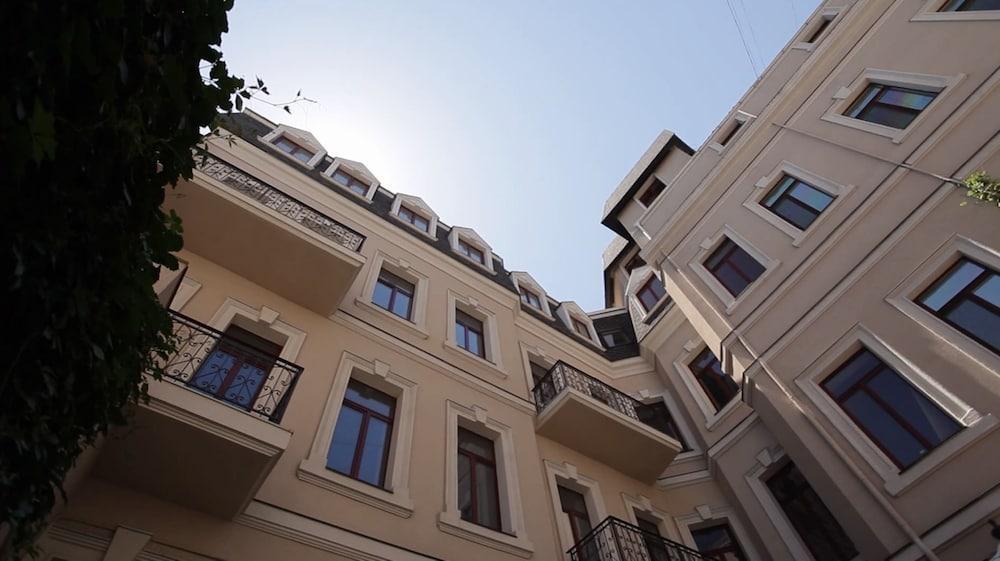 Ayvazovsky Hotel Oldenburg Bagian luar foto