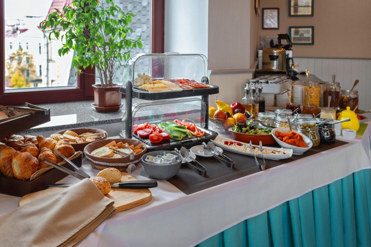 Ayvazovsky Hotel Oldenburg Bagian luar foto
